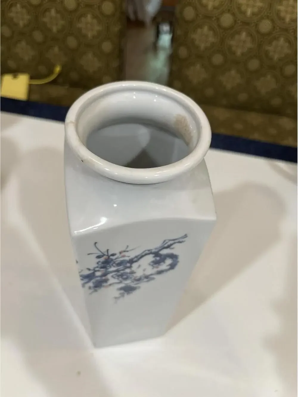 Stunning Vintage Japanese Geisha Porcelain Vase